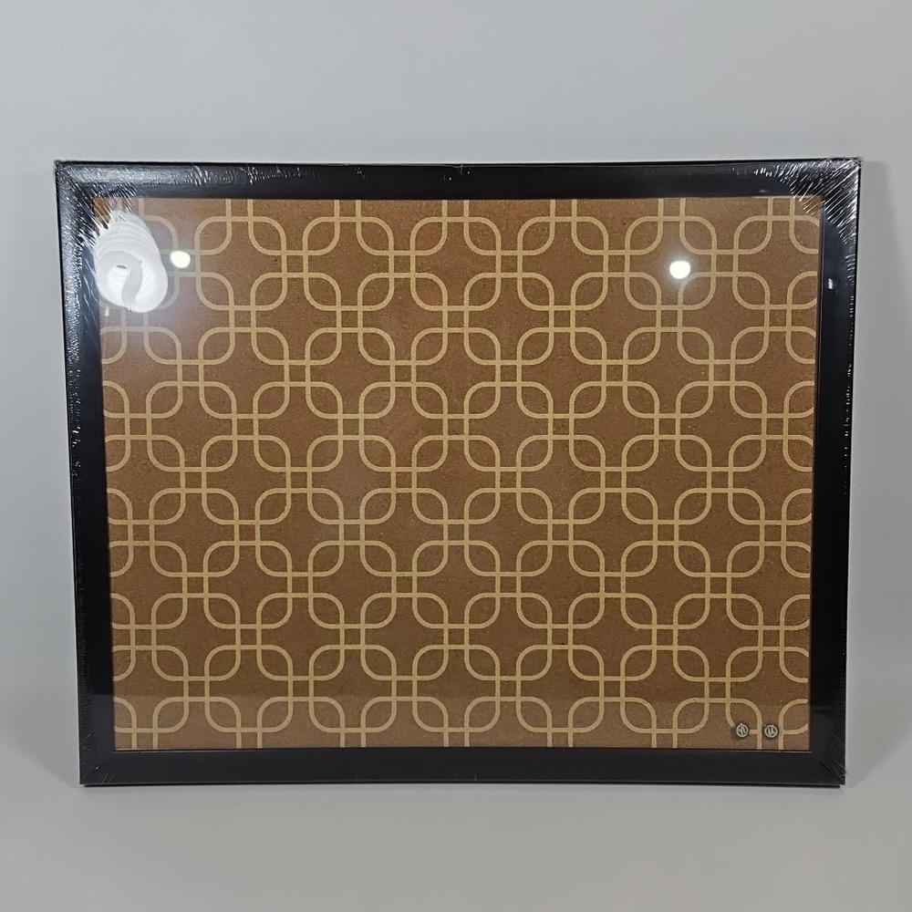 U Brands Rectangular Solid Cork Bulletin Board, Wall Mount, 20" X 16" - Black